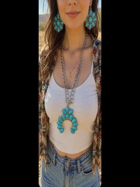 Turquoise Statement Navajo-Inspired Pendant Necklace and Earrings Set